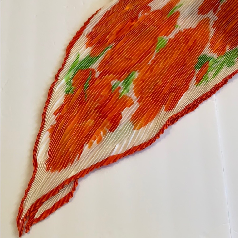 Hermès Orange Floral 100% Silk Pleated Scarf and Box Excellent RARE HTF - Picture 12 of 14